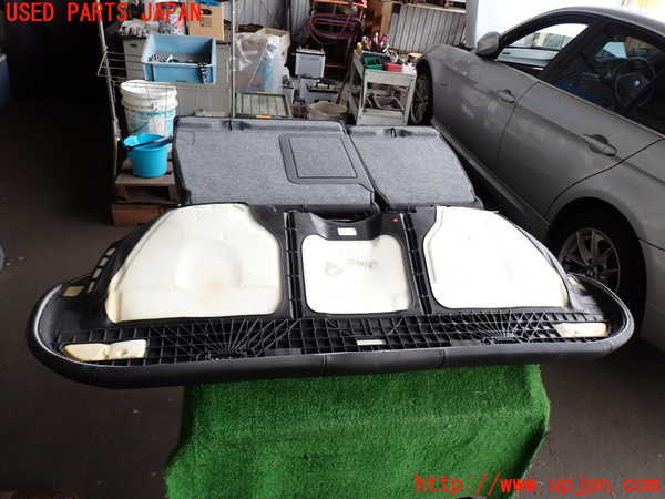 2UPJ-27517385]BMW 320i(PG20)(E90)リアシート 中古_m0004.jpg