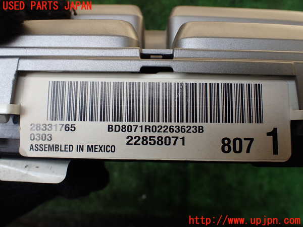 1UPJ-27526180]シボレー・カマロ(不明)3連メーター 中古_m0004.jpg