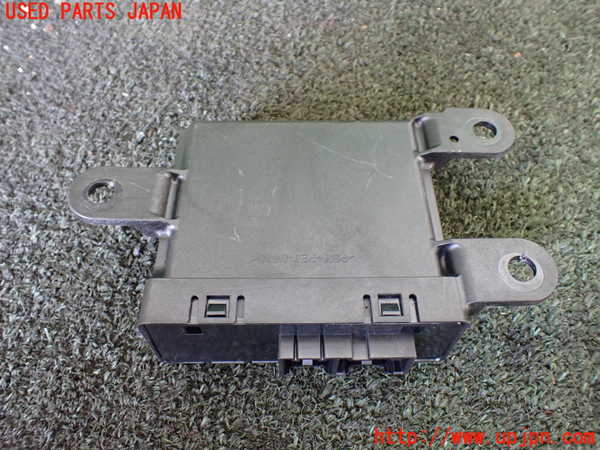 1UPJ-27526148]シボレー・カマロ(不明)コンピューター3 (20925650) 中古_m0003.jpg