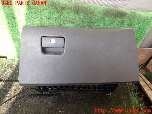 1UPJ-27527516]シボレー・カマロ(不明)グローブボックス1 中古_m0001.jpg