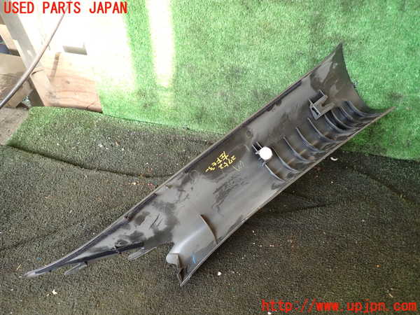 1UPJ-27527660]シボレー・カマロ(不明)左フロントピラートリム 中古_m0002.jpg