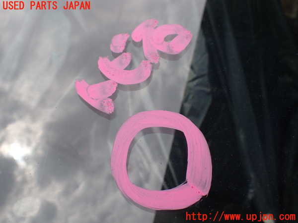 5UPJ-27531195]ランエボ6(CP9A)フロントガラス M313 中古_m0002.jpg