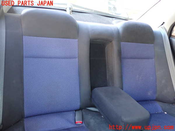 5UPJ-27537385]ランエボ6(CP9A)リアシート 中古_m0002.jpg