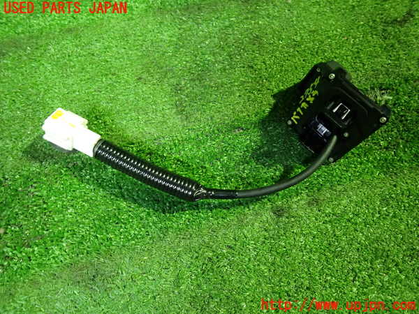 1UPJ-27546680]N-BOX カスタム(エヌ ボックス カスタム)(JF3)バックカメラ 中古_m0002.jpg