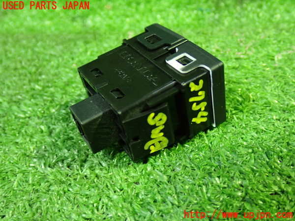 1UPJ-27546308]N-BOX カスタム(エヌ ボックス カスタム)(JF3)スイッチ3 (VSC OFF) 中古_m0002.jpg