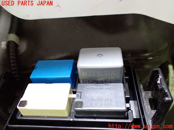 1UPJ-27546742]N-BOX カスタム(エヌ ボックス カスタム)(JF3)ヒューズボックス2 中古_m0002.jpg