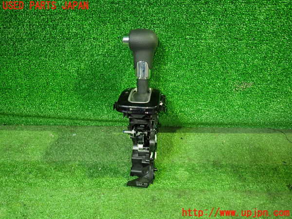 1UPJ-27547555]N-BOX カスタム(エヌ ボックス カスタム)(JF3)ATシフトレバー 中古_m0001.jpg
