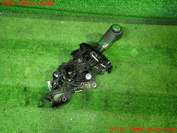 1UPJ-27547555]N-BOX カスタム(エヌ ボックス カスタム)(JF3)ATシフトレバー 中古_m0004.jpg