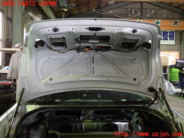 1UPJ-27551500]BMW M3 クーペ E92(WD40)トランク 中古_m0003.jpg