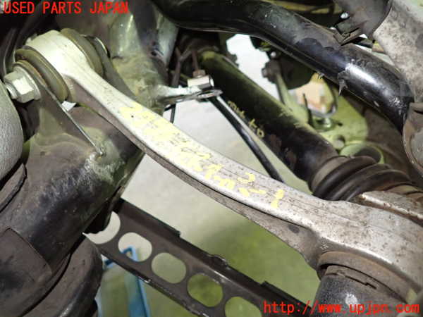 1UPJ-27555156]BMW M3 クーペ E92(WD40)左リアアッパーアーム1 中古_m0001.jpg