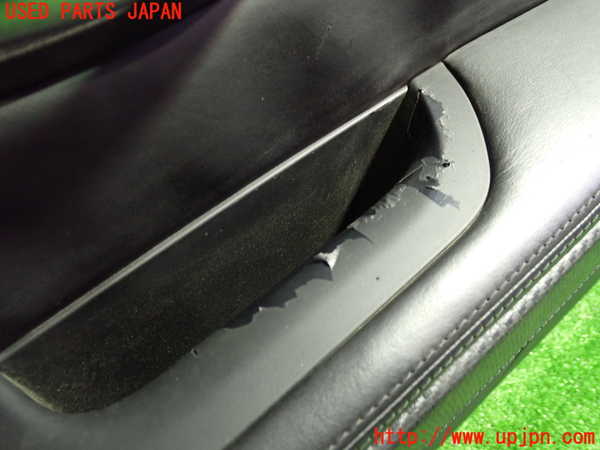 1UPJ-27551234]BMW M3 クーペ E92(WD40)右ドア内張り 中古_m0003.jpg