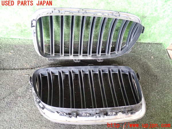 1UPJ-27561050]BMW 523i F10(XG20)ラジエターグリル 中古_m0002.jpg