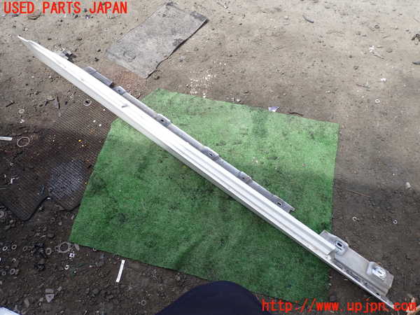 1UPJ-27561390]BMW 523i F10(XG20)右サイドステップ 中古_m0002.jpg