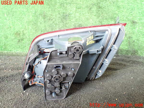 1UPJ-27561552]BMW 523i F10(XG20)左リアフィニッシャー 中古_m0002.jpg