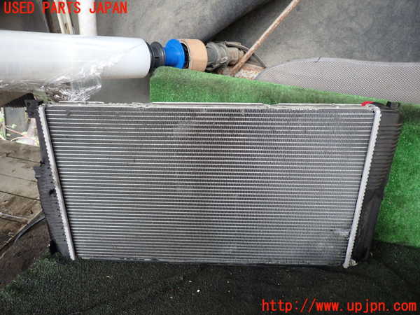1UPJ-27562321]BMW 523i F10(XG20)ラジエーター1 中古_m0003.jpg