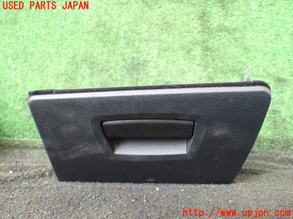 1UPJ-27567841]BMW 523i F10(XG20)小物入れ1 中古_m0001.jpg