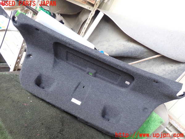 1UPJ-27561504]BMW 523i F10(XG20)トランク内トリム 中古_m0001.jpg