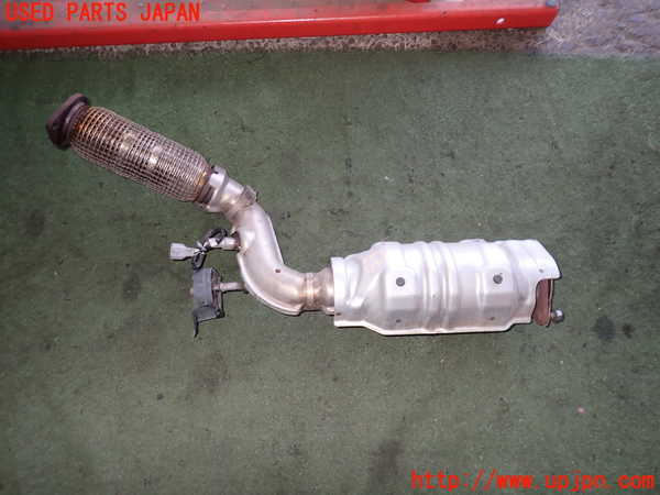2UPJ-27572661]エクストレイル(NT32)触媒1 中古_m0001.jpg