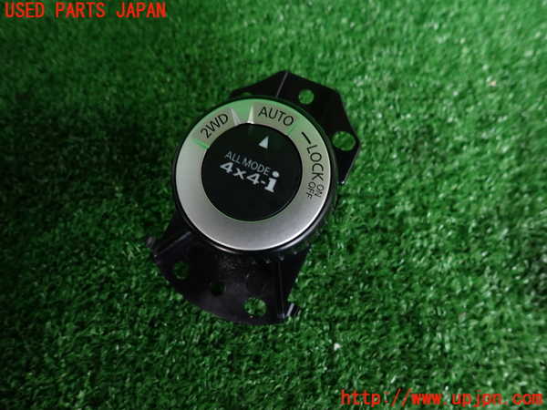 2UPJ-27576306]エクストレイル(NT32)スイッチ1 (2WD AUTO LOCK) 中古_m0001.jpg