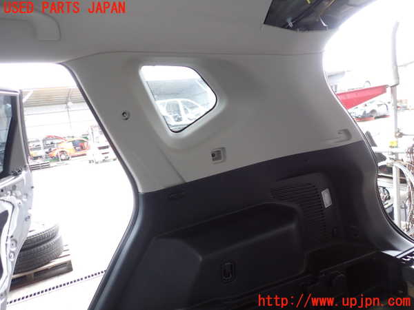 2UPJ-27577675]エクストレイル(NT32)右リアピラートリム 中古_m0002.jpg