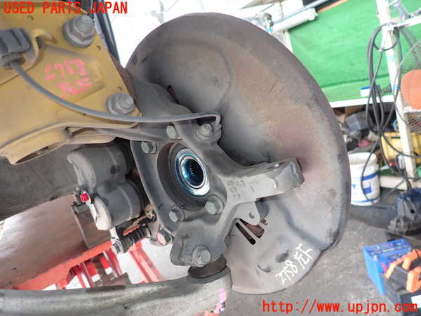2UPJ-27584295]WRX S4(VAG)左フロントナックルハブ 中古_m0001.jpg