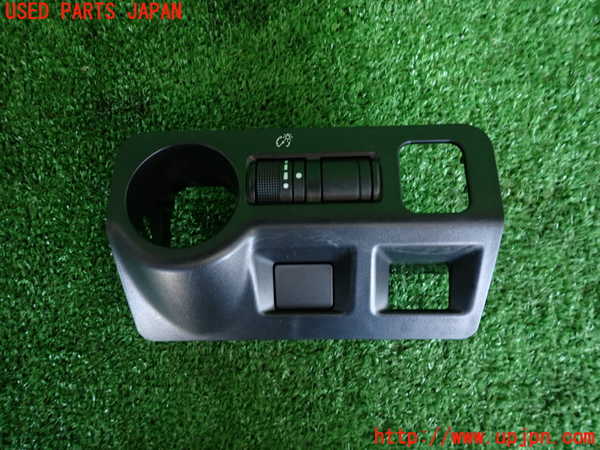 2UPJ-27586313]WRX S4(VAG)スイッチ8 (照度調整) 中古_m0001.jpg