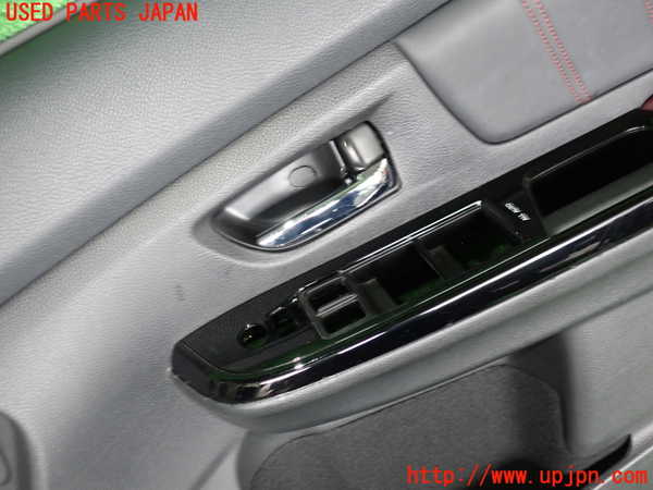 2UPJ-27581234]WRX S4(VAG)右前ドア内張り 中古_m0002.jpg