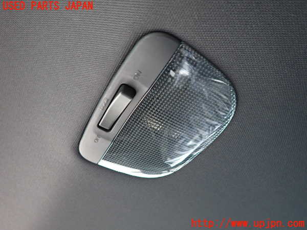 2UPJ-27586412]WRX S4(VAG)ルームランプ2 (真中 2列目) 中古_m0001.jpg