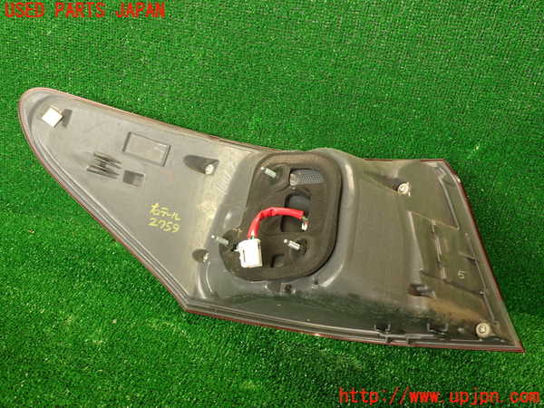 2UPJ-27591530]レクサス・LS600h(UVF45)右テールランプ 中古_m0004.jpg