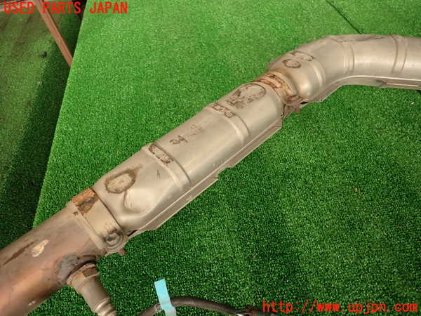 2UPJ-27592651]レクサス・LS600h(UVF45)センターパイプ1 中古_m0005.jpg