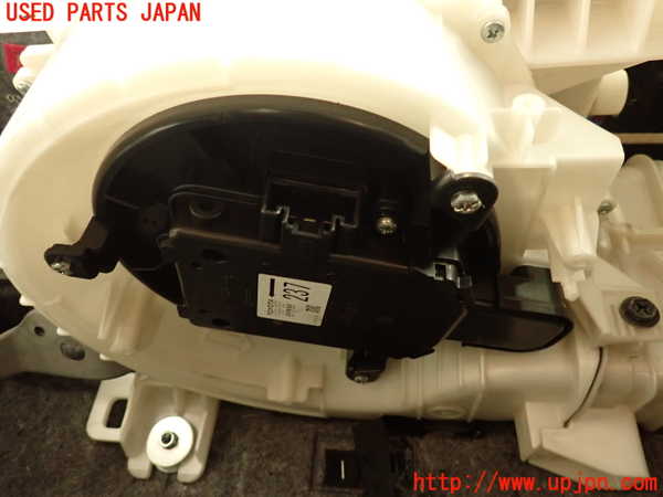 2UPJ-27596095]レクサス・LS600h(UVF45)ブロアファン(ブロアーファン) 中古_m0002.jpg