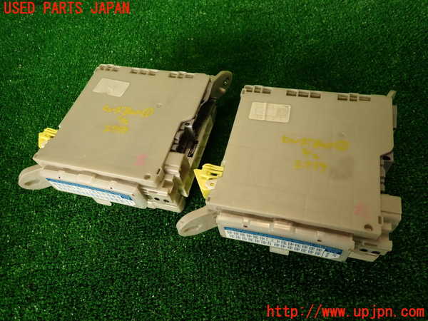 2UPJ-27596741]レクサス・LS600h(UVF45)ヒューズボックス1 中古_m0001.jpg