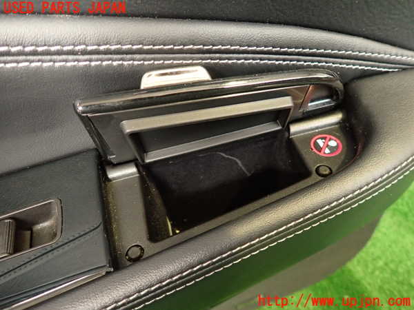 2UPJ-27591324]レクサス・LS600h(UVF45)左後ドア内張り 中古_m0004.jpg