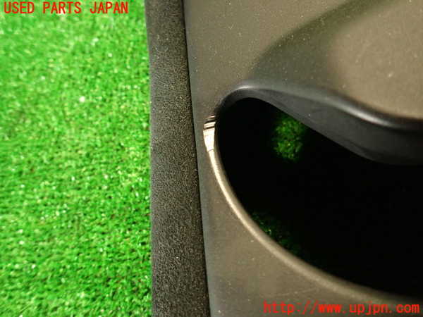 2UPJ-27597665]レクサス・LS600h(UVF45)右センターピラートリム 中古_m0002.jpg