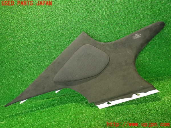 2UPJ-27597680]レクサス・LS600h(UVF45)左リアピラートリム 中古_m0001.jpg
