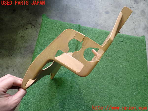 2UPJ-27607675]ロードスター(NA8C)右リアピラートリム 中古_m0002.jpg