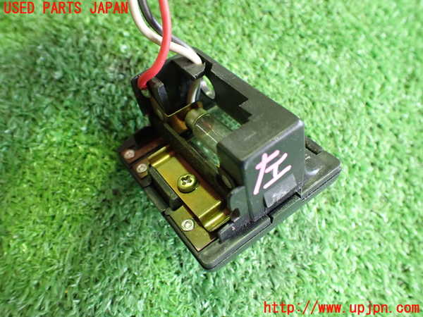 2UPJ-27606412]ロードスター(NA8C)ルームランプ2 左 中古_m0003.jpg