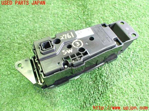 2UPJ-27616308]ロードスター(ND5RC)スイッチ3 (NAV) 中古_m0002.jpg