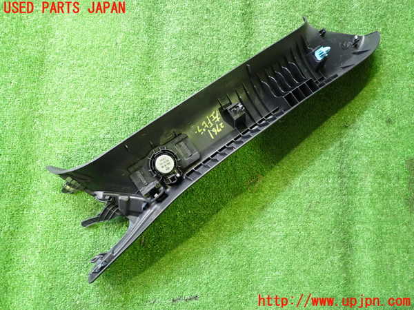 2UPJ-27617660]ロードスター(ND5RC)左フロントピラートリム 中古_m0003.jpg