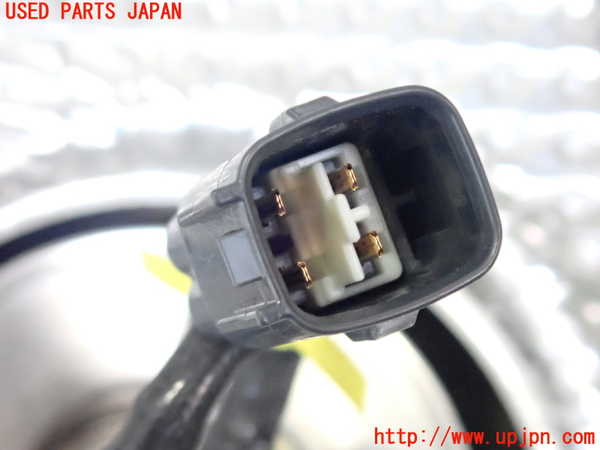 5UPJ-27622041]プリウス(ZVW60)エキマニ1 触媒 マニバーター 中古_m0004.jpg