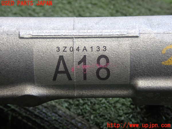 5UPJ-27624235]プリウス(ZVW60)パワステギアボックス 中古_m0005.jpg