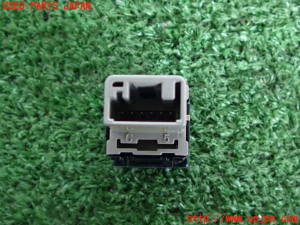 2UPJ-27626309]プリウス(ZVW60)スイッチ4 (オートハイビーム) 中古_m0004.jpg