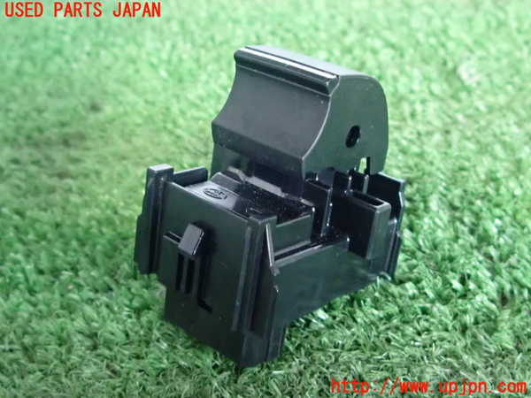 2UPJ-27626245]プリウス(ZVW60)左前パワーウィンドウスイッチ 中古_m0002.jpg
