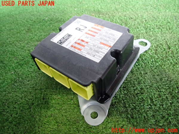 5UPJ-27626145]プリウス(ZVW60)エアバッグコンピューター 【展開済】【ジャンク品】 中古_m0001.jpg