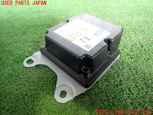 5UPJ-27626145]プリウス(ZVW60)エアバッグコンピューター 【展開済】【ジャンク品】 中古_m0002.jpg