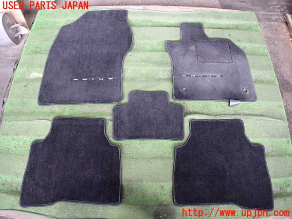 2UPJ-27627800]プリウス(ZVW60)フロアマット 中古_m0001.jpg