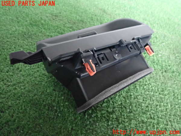 2UPJ-27627528]プリウス(ZVW60)エアコン吹き出し口3 (左) 中古_m0004.jpg