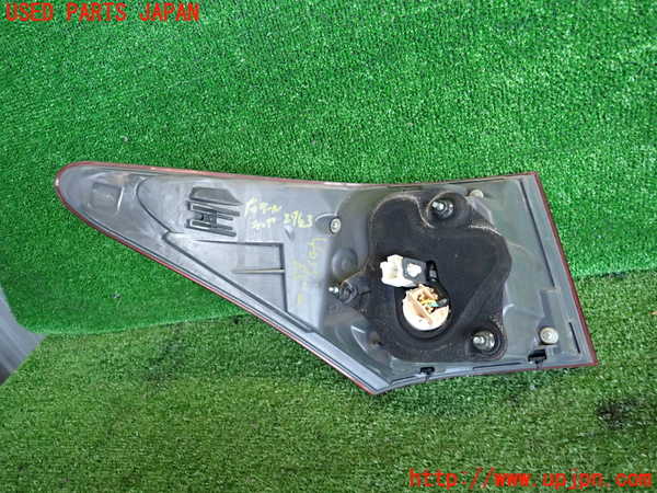 2UPJ-27631530]レクサス・GS250(GRL11)右テールランプ 中古_m0002.jpg