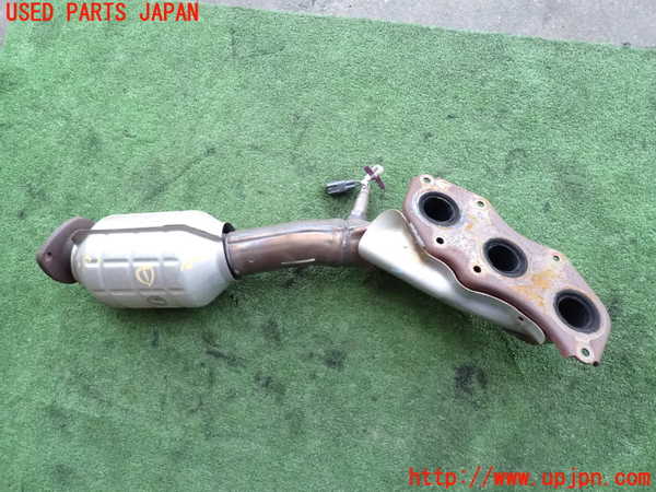 2UPJ-27632041]レクサス・GS250(GRL11)エキマニ1 (触媒 マニバーター) 中古_m0001.jpg