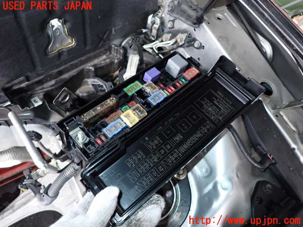 2UPJ-27636743]レクサス・GS250(GRL11)ヒューズボックス3 中古_m0002.jpg